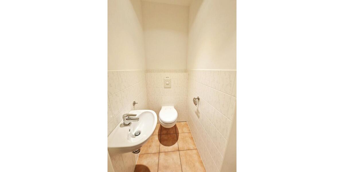 Etagenwohnung Bautzen - 3 Zimmer, 173 m&sup2;, 800&euro; | Angebot:26678299