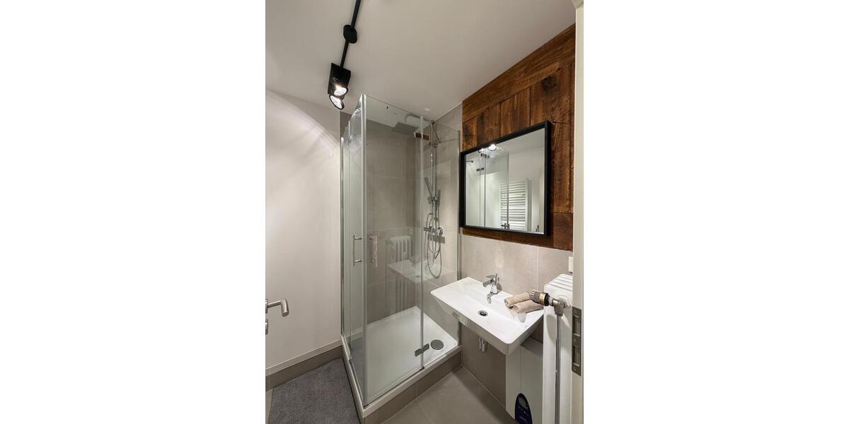 Etagenwohnung Nürnberg Schnepfenreuth - 4 Zimmer, 82 m&sup2;, 430&euro; | Angebot:25218865