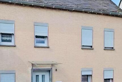 Haus Trier West-Pallien - 5 Zimmer, 90 m&sup2;, 650&euro; | Angebot:25444872