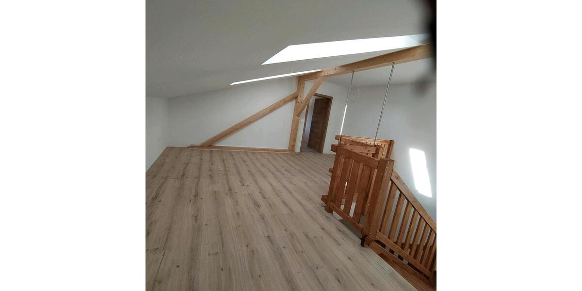 große helle 3 Zimmer- Galeriewohnung 3 zimmer