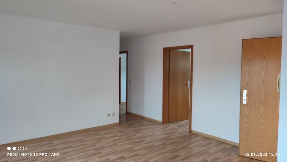 Dachgeschoßwohnung Rochlitz - 3 Zimmer, 70 m&sup2;, 420&euro; | Angebot:13979716
