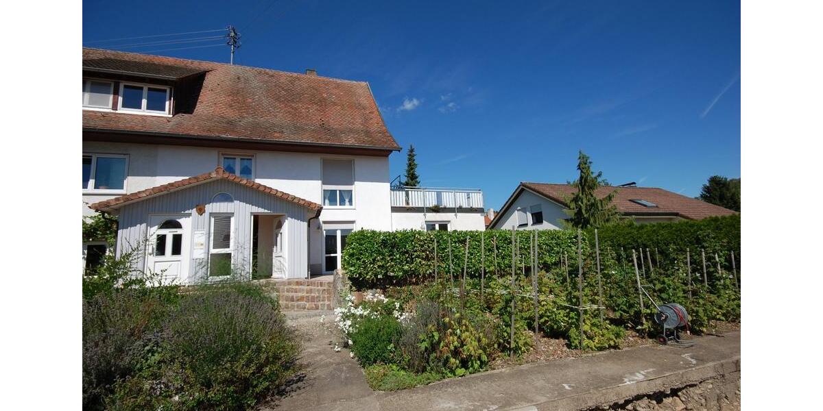 Erdgeschoßwohnung Salem - 3 Zimmer, 141 m&sup2;, 1.200&euro; | Angebot:26443349