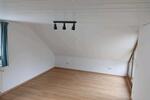 Dachgeschoßwohnung Westerheim - 2.5 Zimmer, 75 m&sup2;, 850&euro; | Angebot:26619590