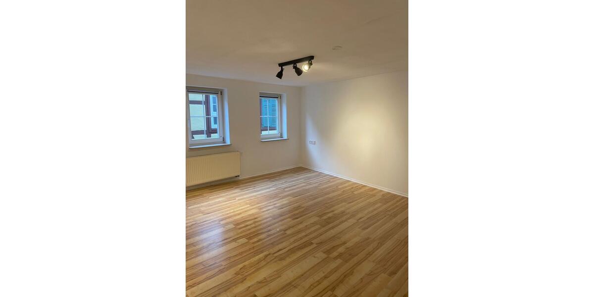 Etagenwohnung Schwäbisch Hall - 3 Zimmer, 84 m&sup2;, 1.220&euro; | Angebot:26034143