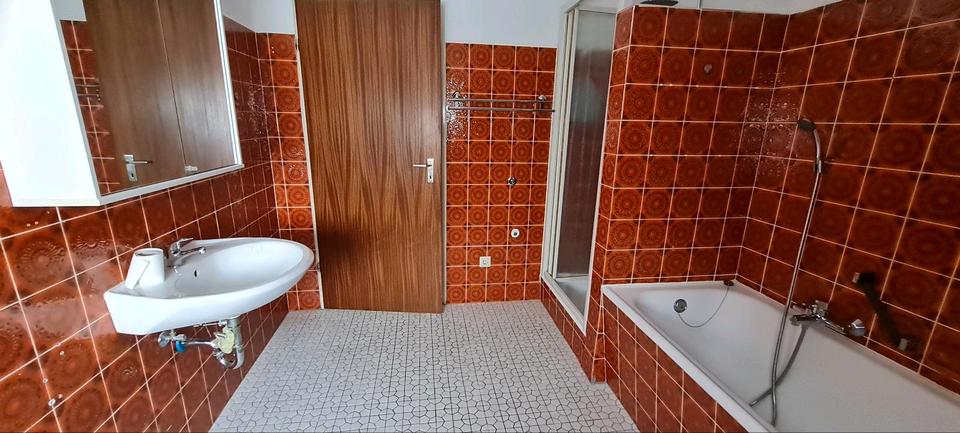 Große helle 3- Zimmer Wohnung 3 zimmer