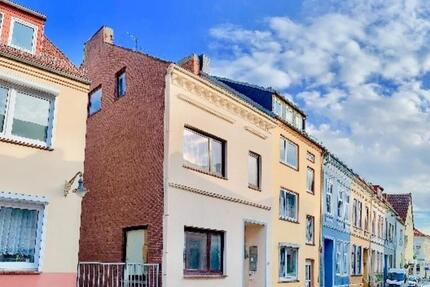 Helle 2-Zimmer Wohnung ca. 55m² in Altbremer Haus Frei ab 1.2.26 2 zimmer