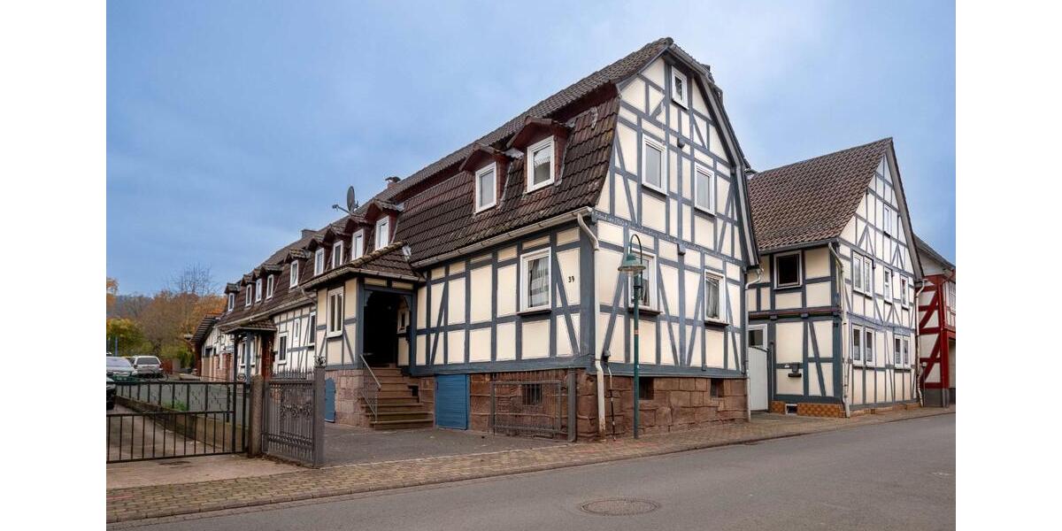 Einfamilienhaus Waldkappel - 4 Zimmer, 130 m&sup2;, 1.100&euro; | Angebot:26215930