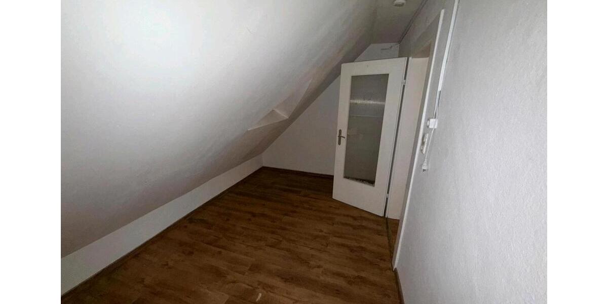 Dachgeschoßwohnung Schwarzenbach an der Saale Fletschenreuth - 2 Zimmer, 58 m&sup2;, 480&euro; | Angebot:25645633