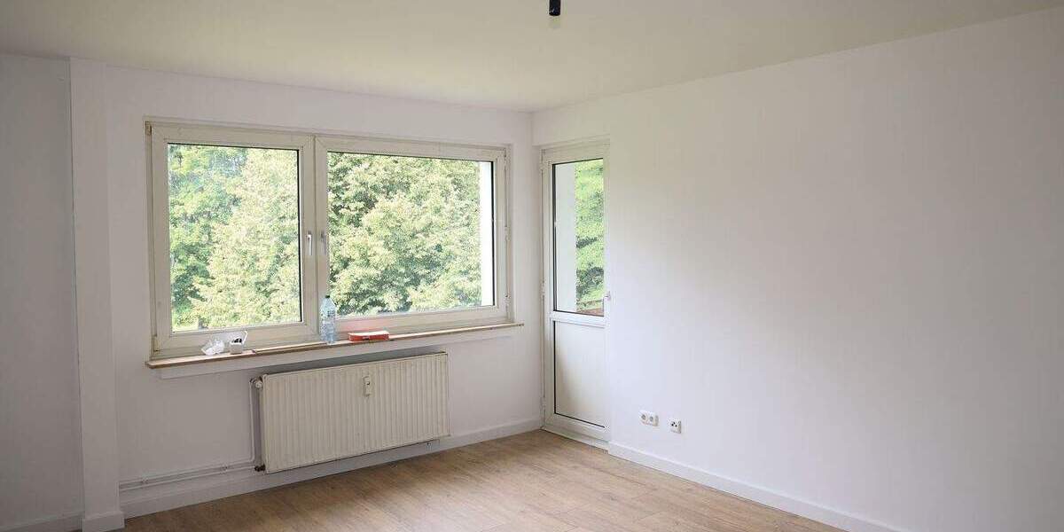 Etagenwohnung Duisburg Wedau - 3 Zimmer, 66 m&sup2;, 650&euro; | Angebot:24905354