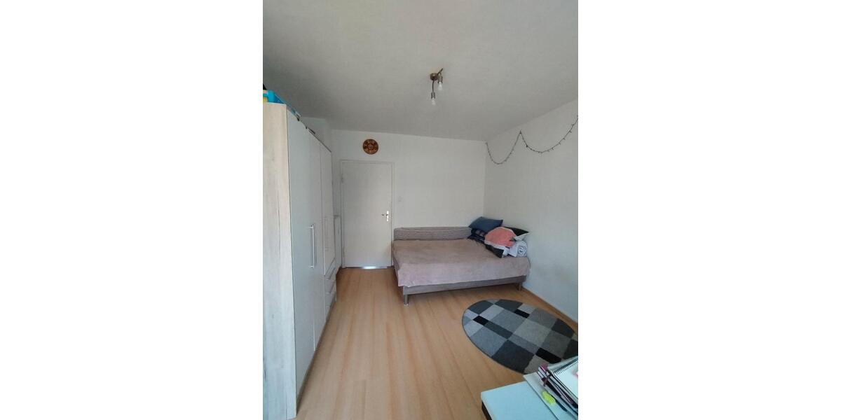 Etagenwohnung Trier Kürenz - 2 Zimmer, 51 m&sup2;, 768&euro; | Angebot:25982061