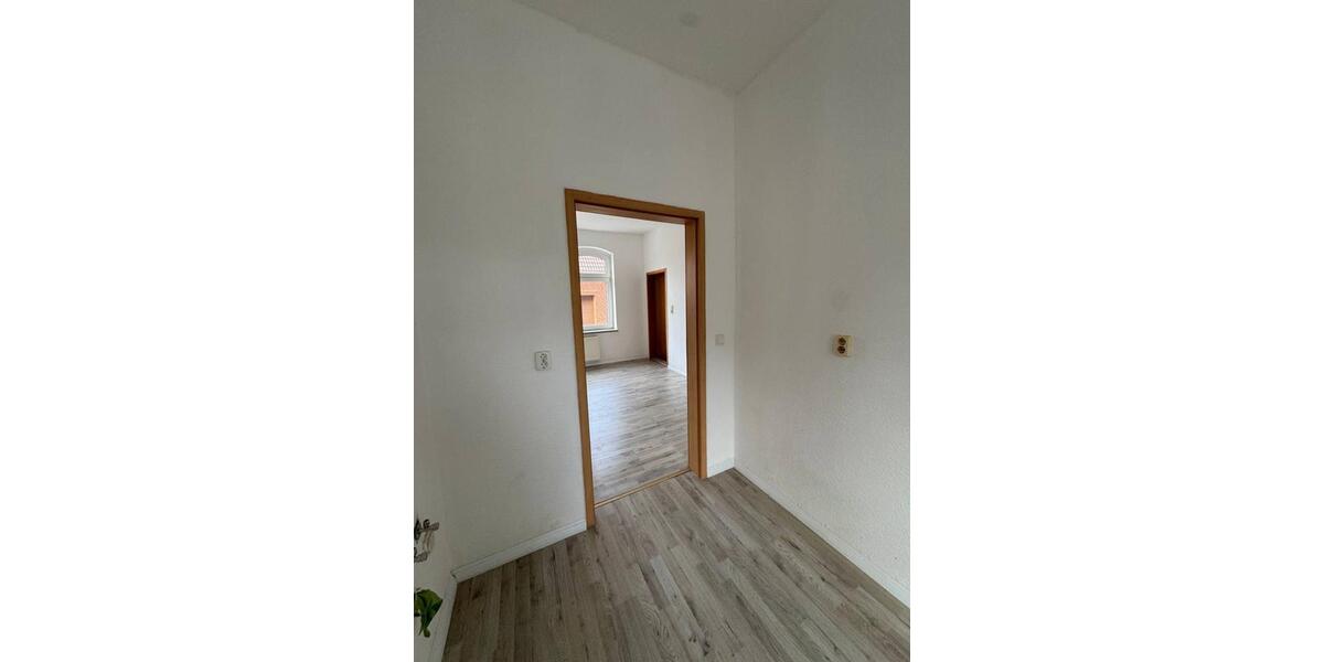 Erdgeschoßwohnung Artern - 2 Zimmer, 37 m&sup2;, 285&euro; | Angebot:24569611