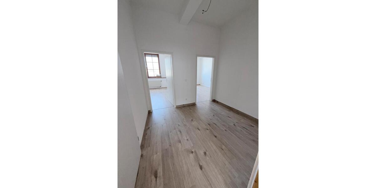Etagenwohnung Thalheim/Erzgebirge Erzgebirge - 2 Zimmer, 73 m&sup2;, 465&euro; | Angebot:25717837