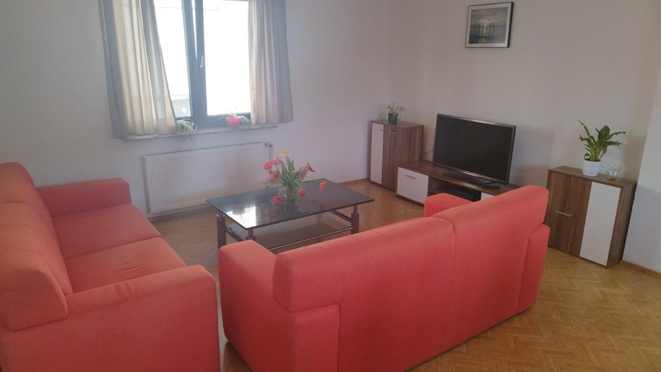 Wohnen auf Zeit Sonnefeld - 2 Zimmer, 130 m&sup2;, 25&euro; | Angebot:23907767