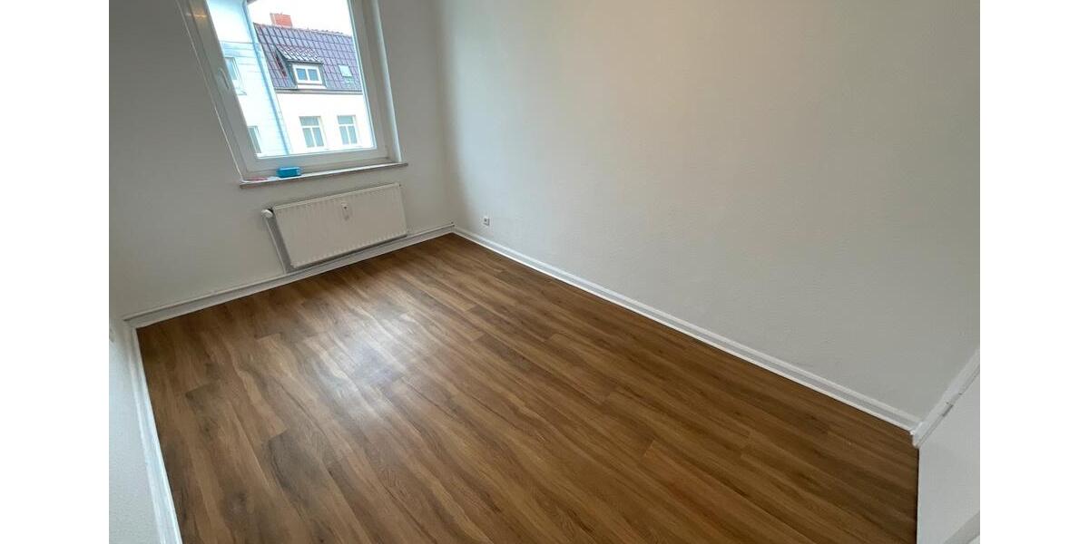 Etagenwohnung Lübeck Sankt Jürgen - 2.5 Zimmer, 59 m&sup2;, 599&euro; | Angebot:26680777