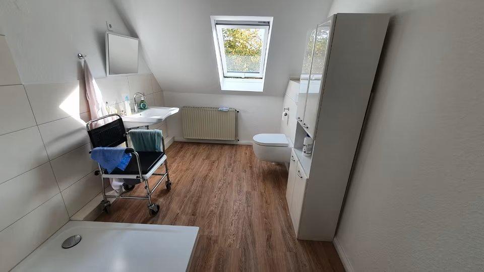 Wohnen auf Zeit Brunsbüttel - 1 Zimmer, 13 m&sup2;, 350&euro; | Angebot:26102771