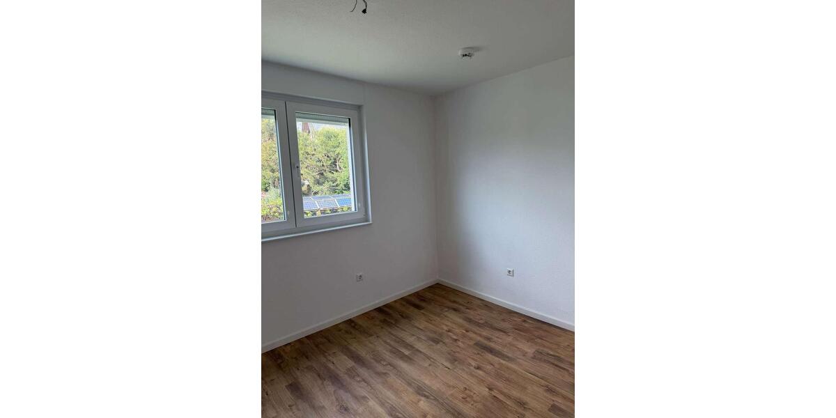 Etagenwohnung Springe - 3 Zimmer, 81 m&sup2;, 920&euro; | Angebot:26658657