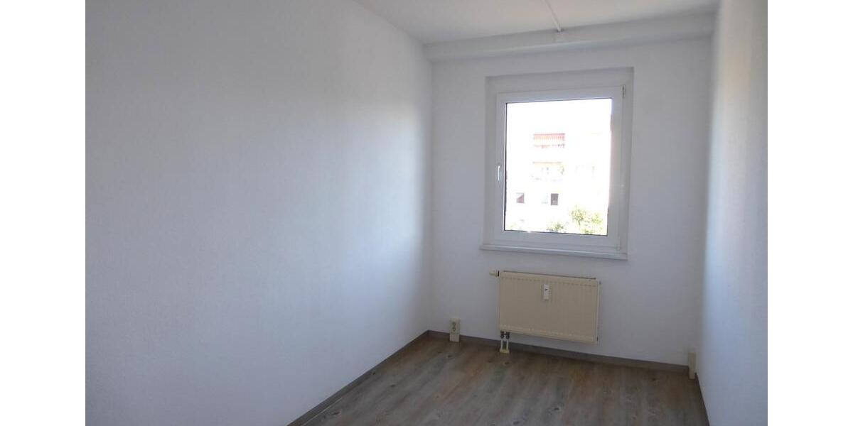 Etagenwohnung Saalfeld (Saale) - 3 Zimmer, 59 m&sup2;, 323&euro; | Angebot:17498420