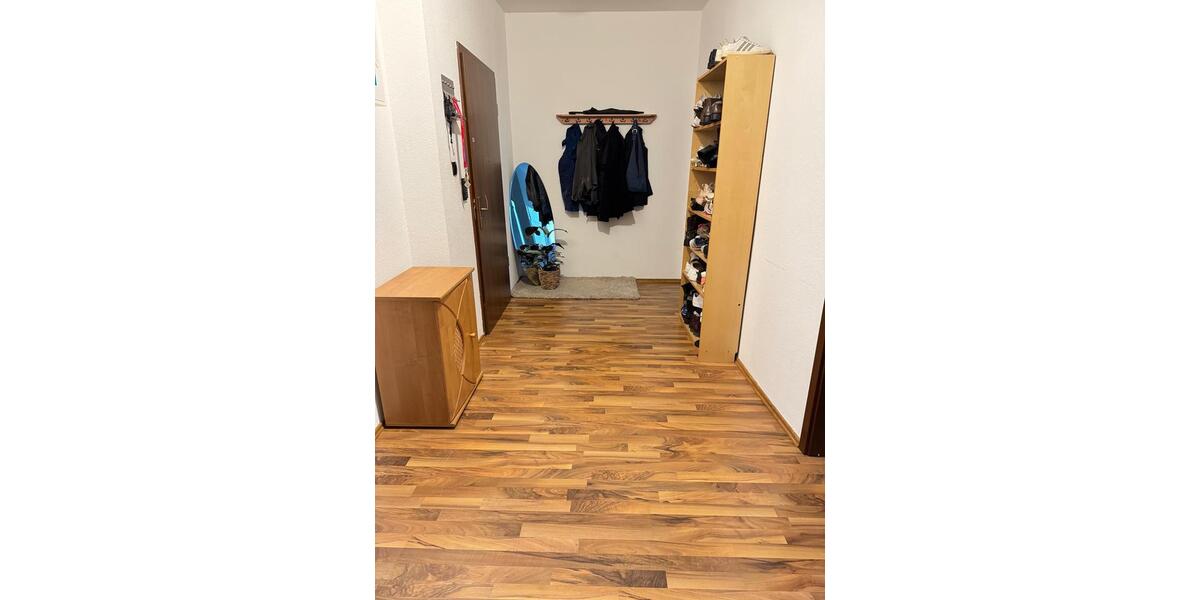 Erdgeschoßwohnung Osnabrück - 3 Zimmer, 100 m&sup2;, 1.100&euro; | Angebot:26580602