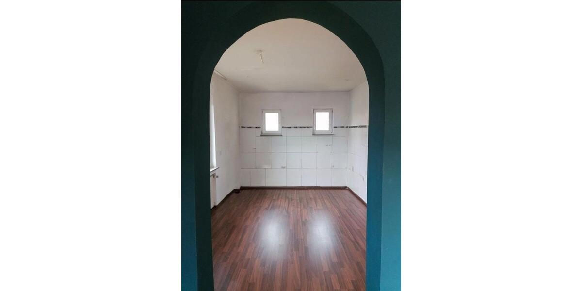 Etagenwohnung Morschen - 3 Zimmer, 90 m&sup2;, 710&euro; | Angebot:26024525