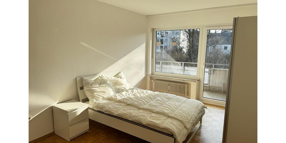 Etagenwohnung Grasbrunn - 2 Zimmer, 62 m&sup2;, 2.200&euro; | Angebot:26582353