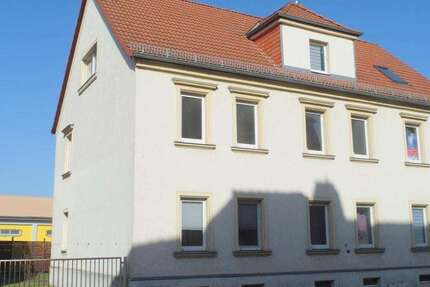 Wohnung Riesa Gröba - 2 Zimmer, 40 m&sup2;, 250&euro; | Angebot:25512731