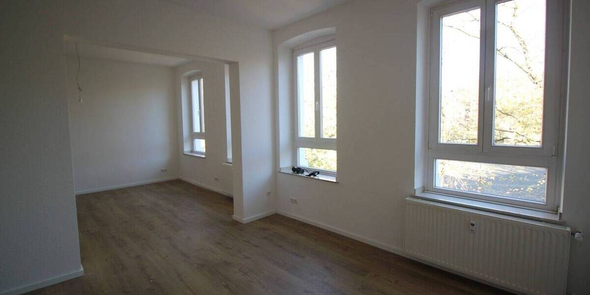 DU , Dellpl.25, 2.OG, 85 m², 2 Zi, Flur, Küche, Bad,Balkon,zusätzl.ein App. 1 Zi.,Flur,WC,1 gr.Einbauschrank 3 zimmer
