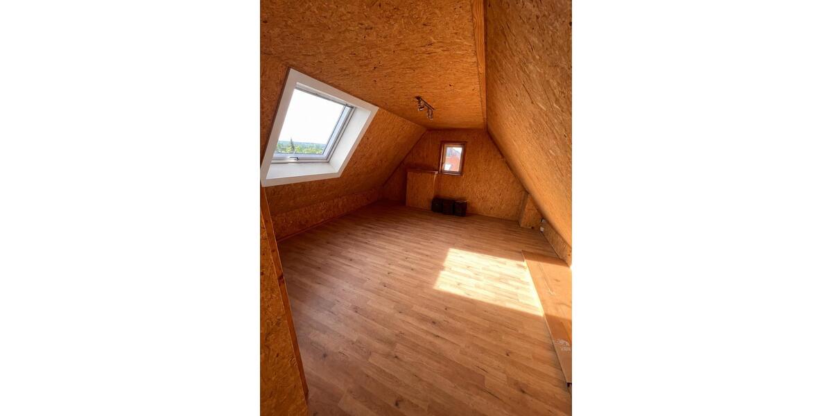 Maisonettenwohnung Ravensburg Eschach - 3.5 Zimmer, 108 m&sup2;, 1.365&euro; | Angebot:26670380
