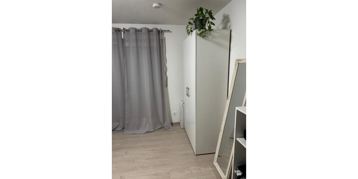 Wohnen auf Zeit Villingen-Schwenningen Schwenningen - 2 Zimmer, 40 m&sup2;, 415&euro; | Angebot:26128620