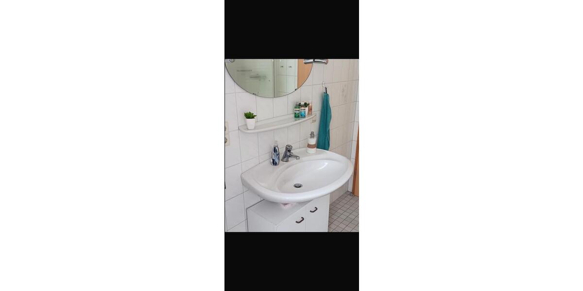 Etagenwohnung Uelzen - 1 Zimmer, 65 m&sup2;, 430&euro; | Angebot:25591961