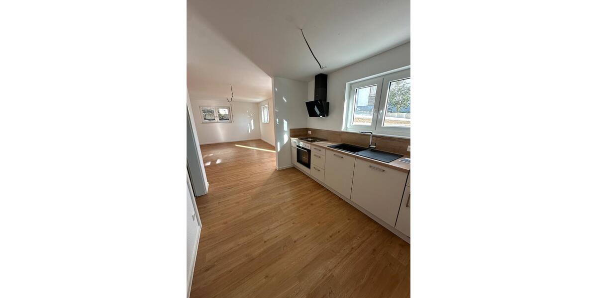 Etagenwohnung Uhingen - 2 Zimmer, 51 m&sup2;, 850&euro; | Angebot:26463458