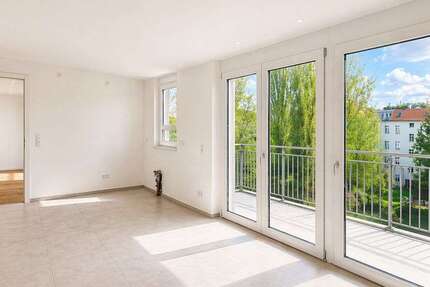 Wohnung Berlin Lichtenberg - 4 Zimmer, 95 m&sup2;, 2.114&euro; | Angebot:26614819