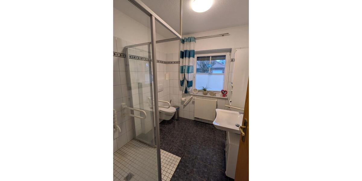 Erdgeschoßwohnung Varrel - 2 Zimmer, 70 m&sup2;, 538&euro; | Angebot:26230554