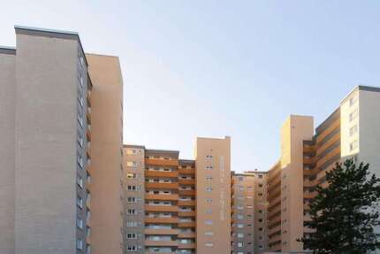 Wohnung zum Mieten in Bielefeld-Senne 700 € 93 m² 4 zimmer