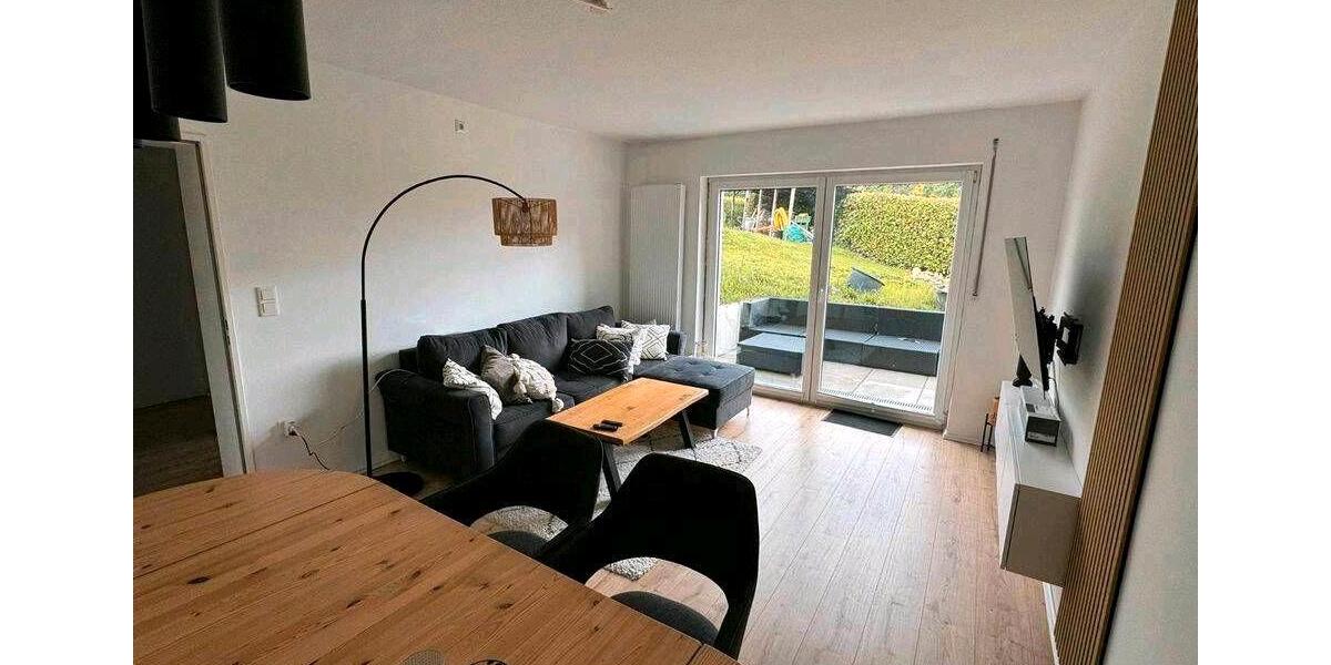 Etagenwohnung Kalletal - 3 Zimmer, 81 m&sup2;, 650&euro; | Angebot:26408205