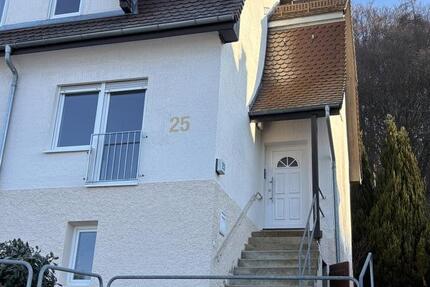 Wohnung Heidenheim an der Brenz - 3 Zimmer, 70 m&sup2;, 750&euro; | Angebot:24594509