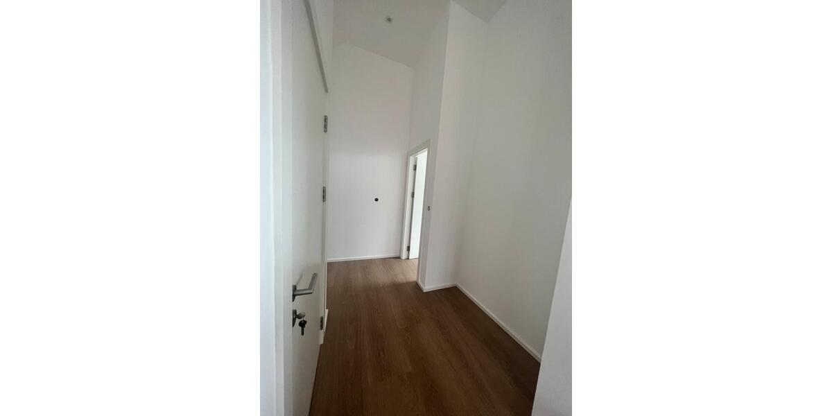 Dachgeschoßwohnung Lichtenwald - 3.5 Zimmer, 90 m&sup2;, 1.295&euro; | Angebot:24514651