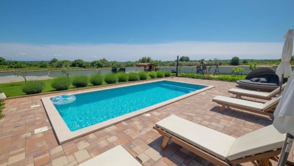 Villa München Altstadt-Lehel - 3 Zimmer, 110 m&sup2;, 1.190&euro; | Angebot:25922541