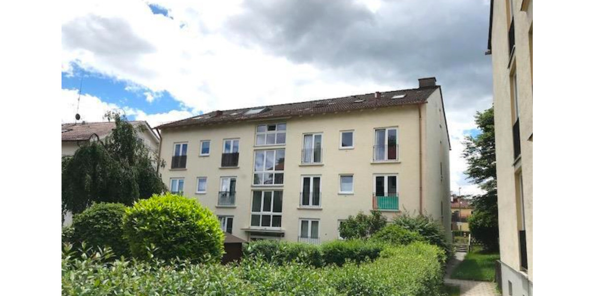 3-Zimmer-Dachgeschosswohnung in Murnau – renoviert 3 zimmer