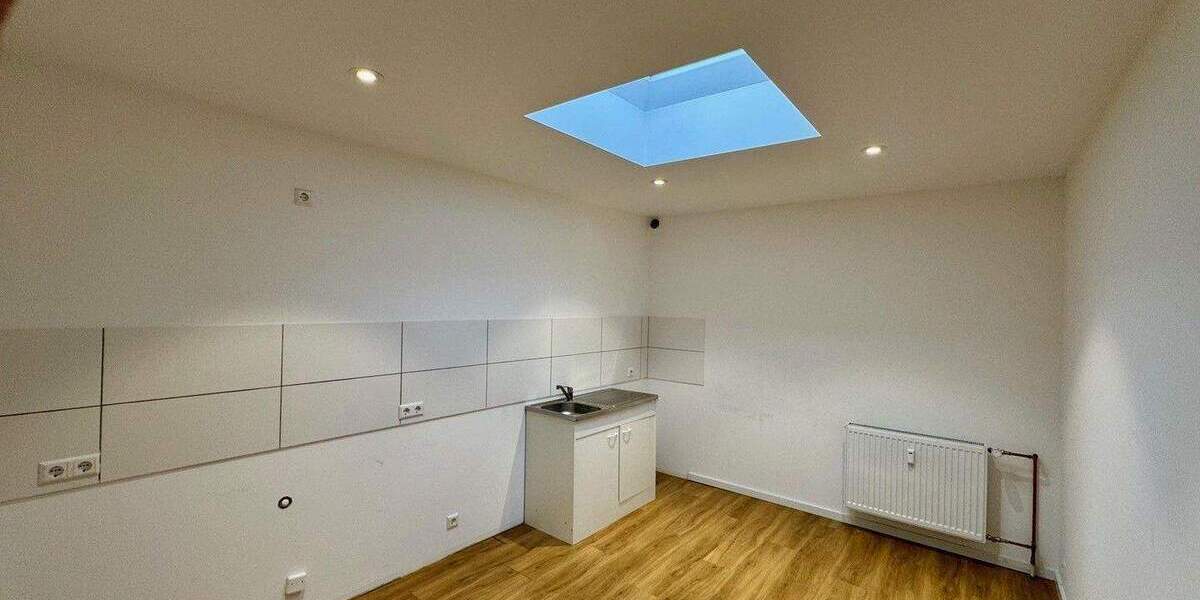 Sehr schöne, vollständig renovierte 3-Zimmer-Wohnung in ruhiger Innenhoflage von Durmersheim 3 zimmer