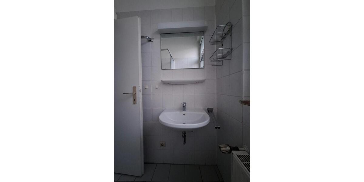 Etagenwohnung Erfurt - 1 Zimmer, 28 m&sup2;, 490&euro; | Angebot:24561180