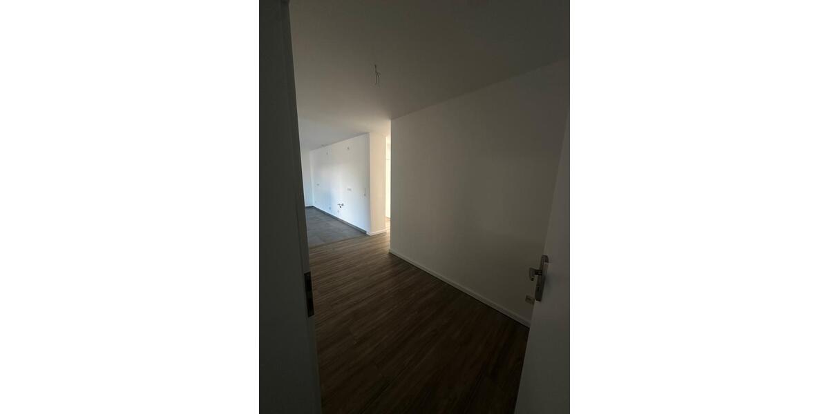 Etagenwohnung Magdeburg Alt Olvenstedt - 3 Zimmer, 90 m&sup2;, 1.000&euro; | Angebot:26463262