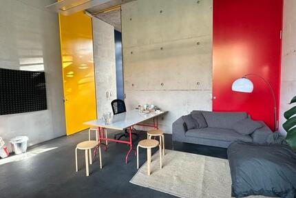 Büro Coworking : Arbeitsplatz in Bürogemeinschaft frei zimmer