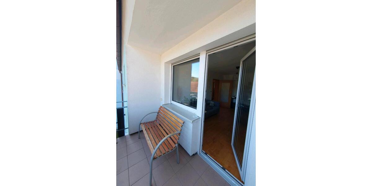 Etagenwohnung Würzburg Heuchelhof - 3 Zimmer, 67 m&sup2;, 1.100&euro; | Angebot:24552893