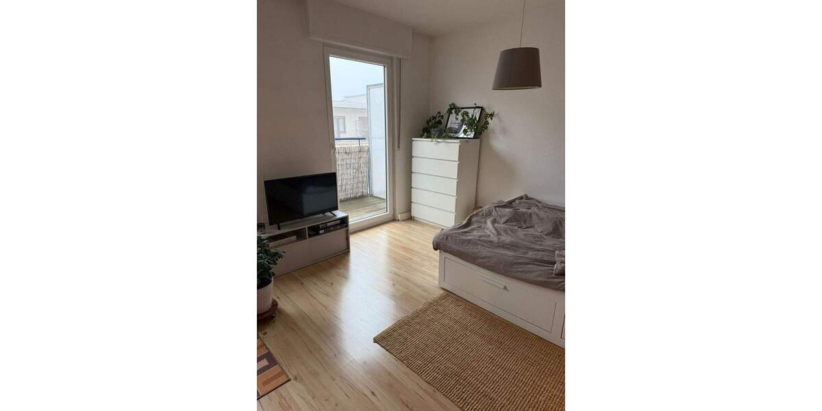 Etagenwohnung Ludwigshafen am Rhein Süd - 1 Zimmer, 58 m&sup2;, 500&euro; | Angebot:25697787