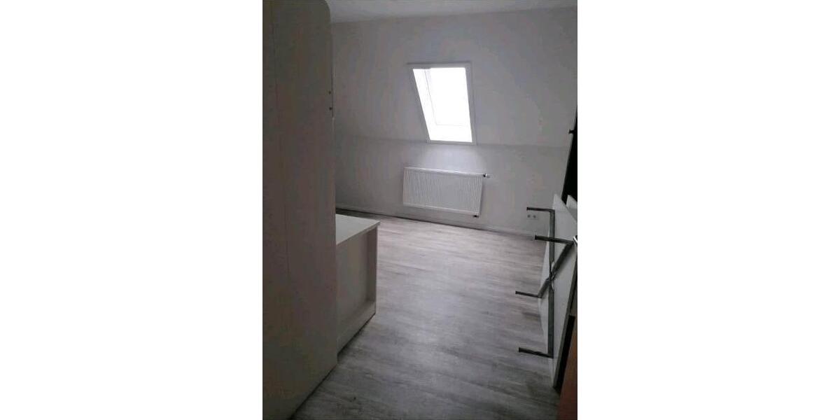 Etagenwohnung Saterland - 3 Zimmer, 90 m&sup2;, 650&euro; | Angebot:26103351