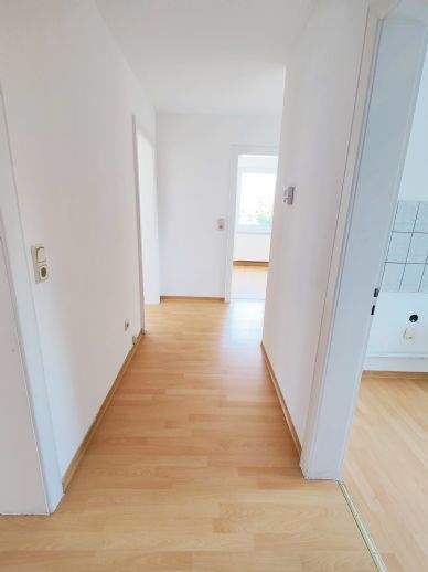 Etagenwohnung Lauenförde - 3 Zimmer, 57 m&sup2;, 330&euro; | Angebot:26203652