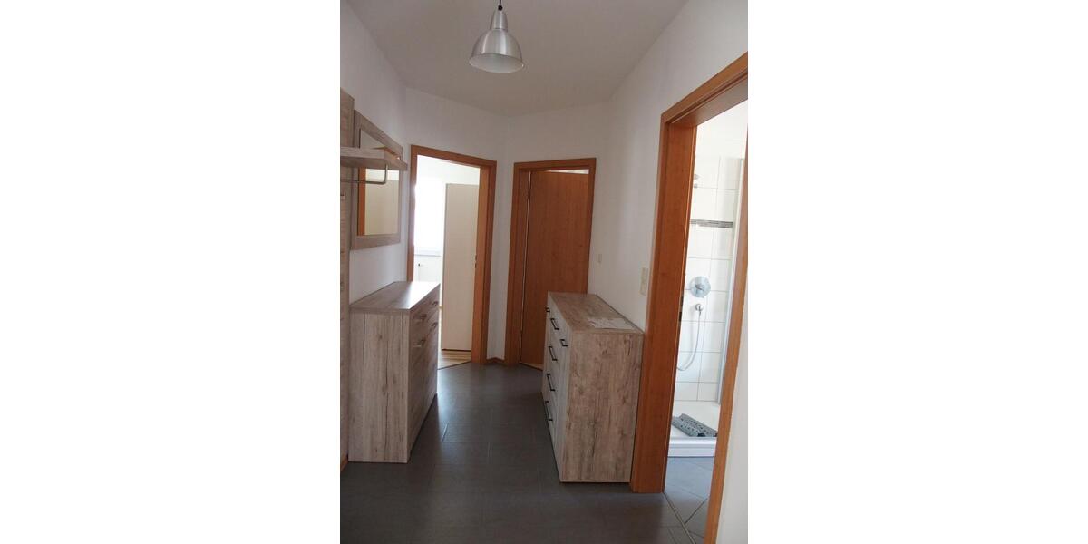 Erdgeschoßwohnung Burghaun - 4 Zimmer, 105 m&sup2;, 995&euro; | Angebot:26581590
