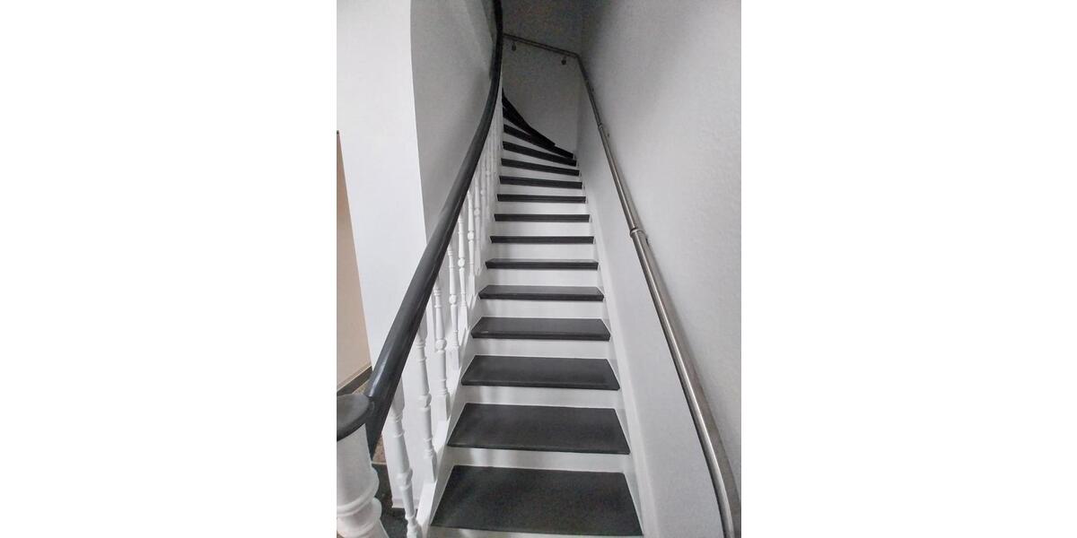 Komplett sanierte Altbau-Doppelhaushälfte in Oldenburg-Osternburg 5 zimmer