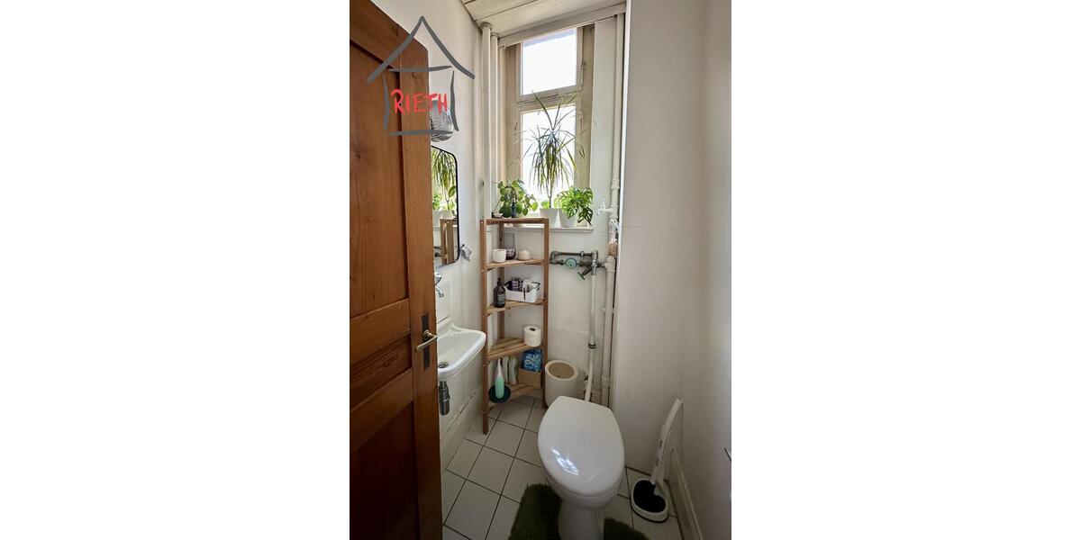 Etagenwohnung Ludwigsburg - 4 Zimmer, 130 m&sup2;, 1.440&euro; | Angebot:26004783
