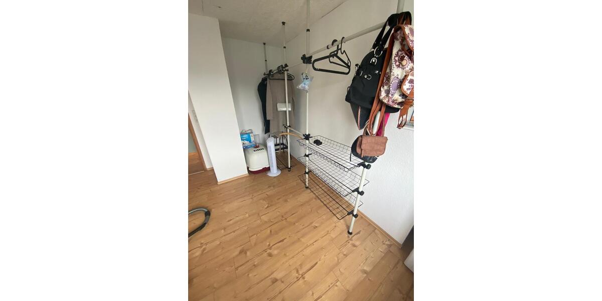 Dachgeschoßwohnung Pahlen - 3 Zimmer, 65 m&sup2;, 650&euro; | Angebot:25980685